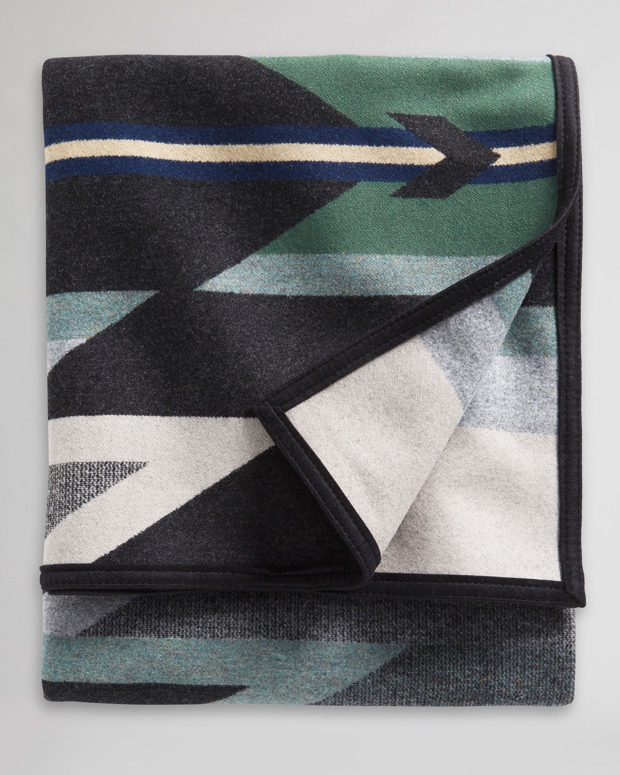 Pendleton | JACQUARD NAPPED ROBE | WYETH TRAIL, OXFORD