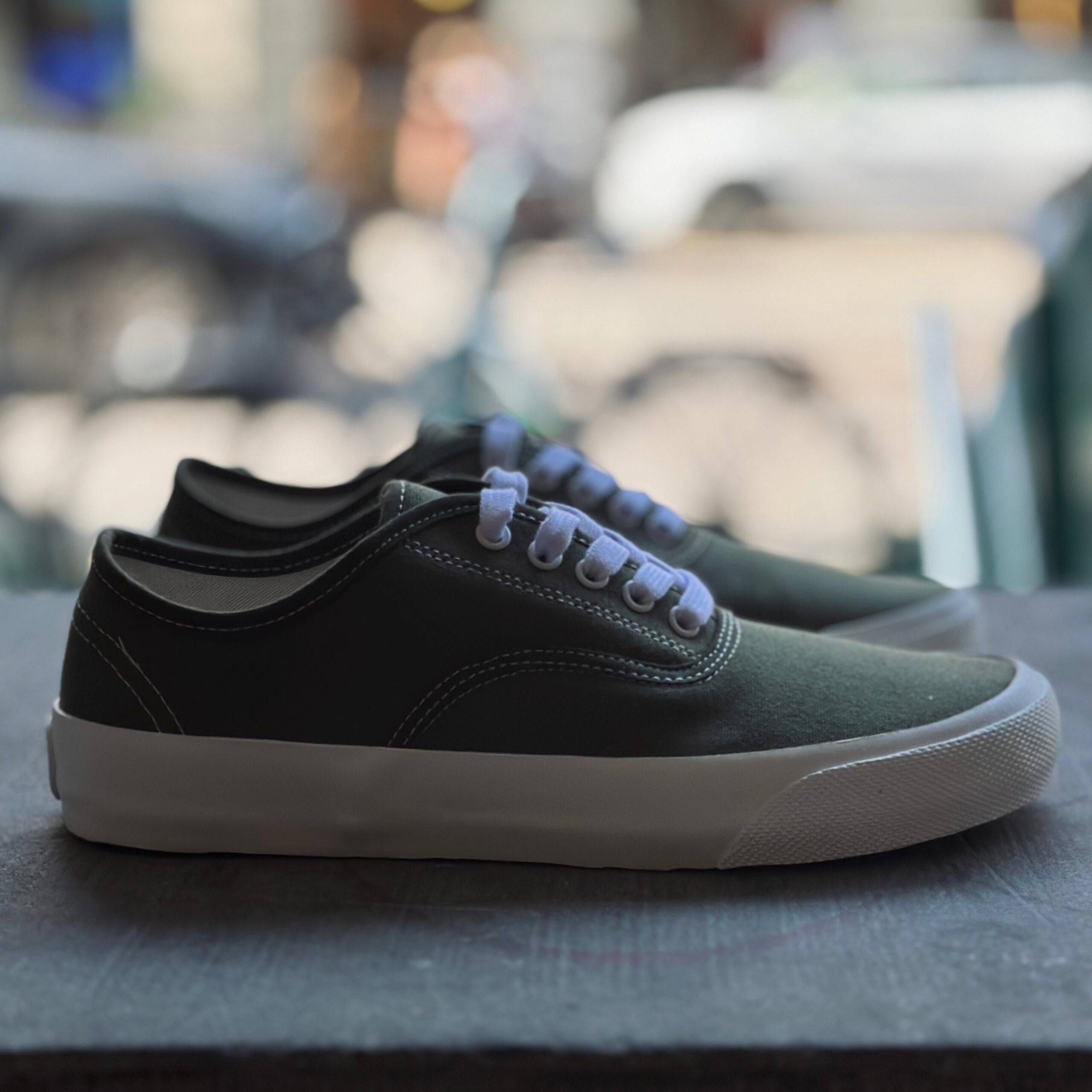 US Rubber | Lot 010 | Olive / White