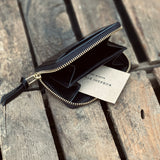 Kobashi Studio | Round Zip Wallet Black “Heri-Kaeshi” | W1100BK