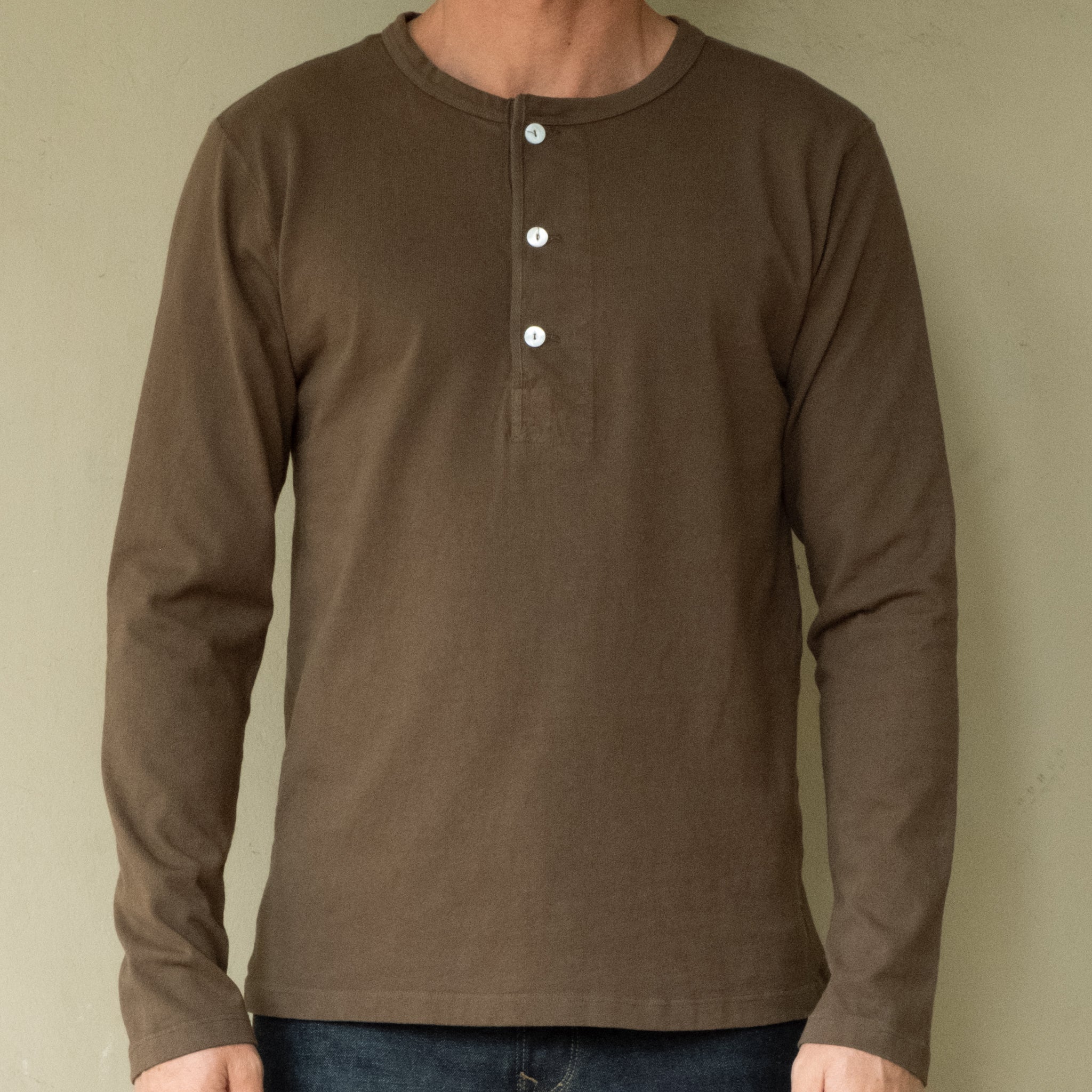 Freenote | 13 ounce henley l/s | Cedar