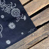Kobashi Studio | Japanese Chrysanthemum Bandana Black “Shikkoku” | BN53BK