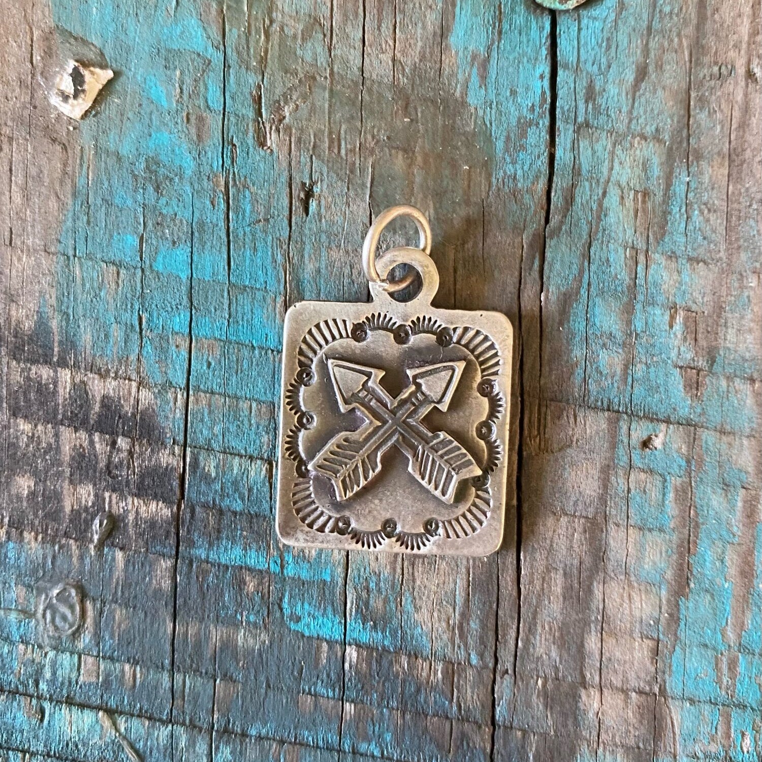 Red Rabbit Trading Co. | Dog Tag Pendant | crossed arrow