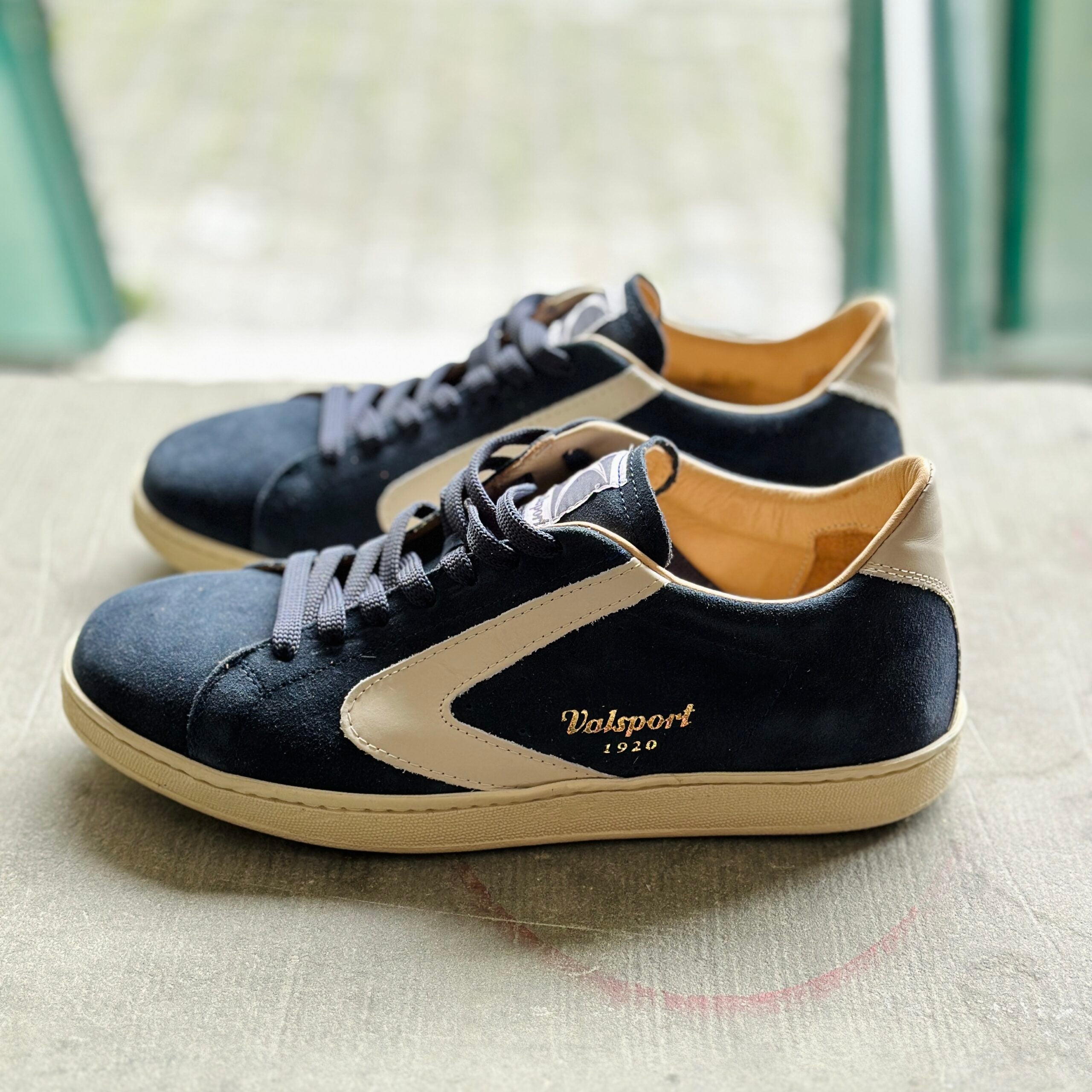 Valsport | TOURNAMENT SUEDE fod. vitello | DEEP CREMA