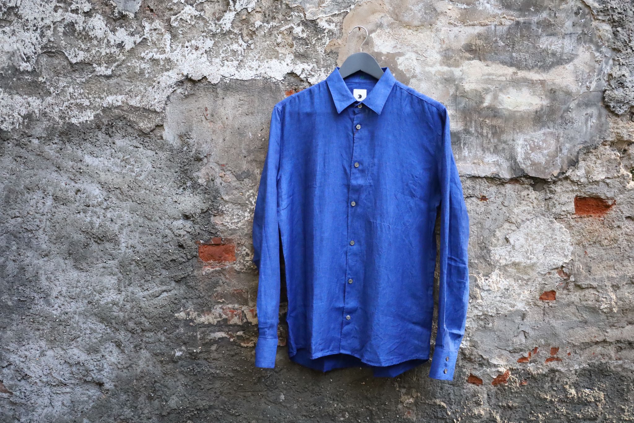 Delikatessen | Feel Good Shirt | D715 / M12 | Cobalt Blue Linen