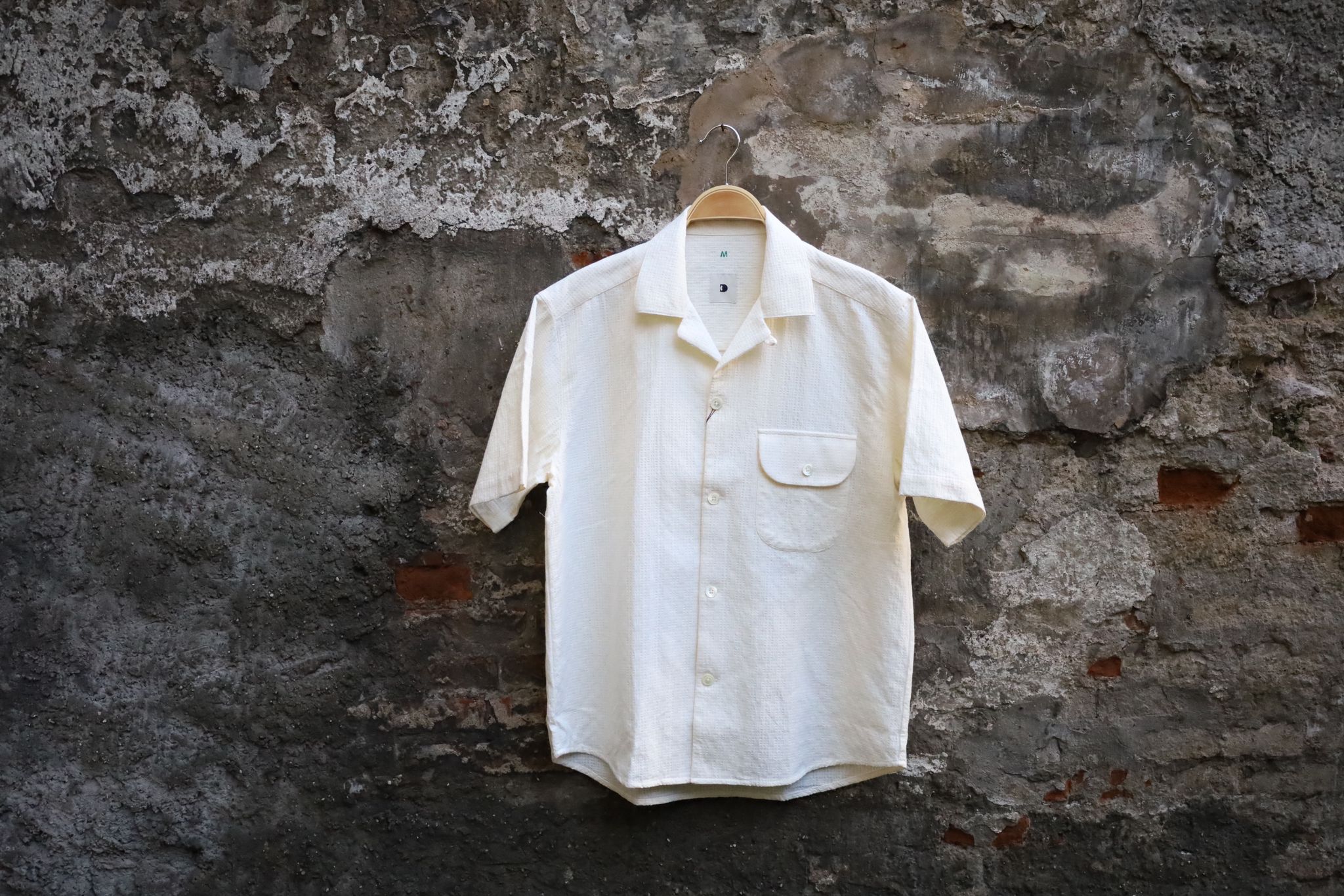 Delikatessen | Camp Shirt | short sleeve | D1145 / P27 |  off-white jaquard cotton