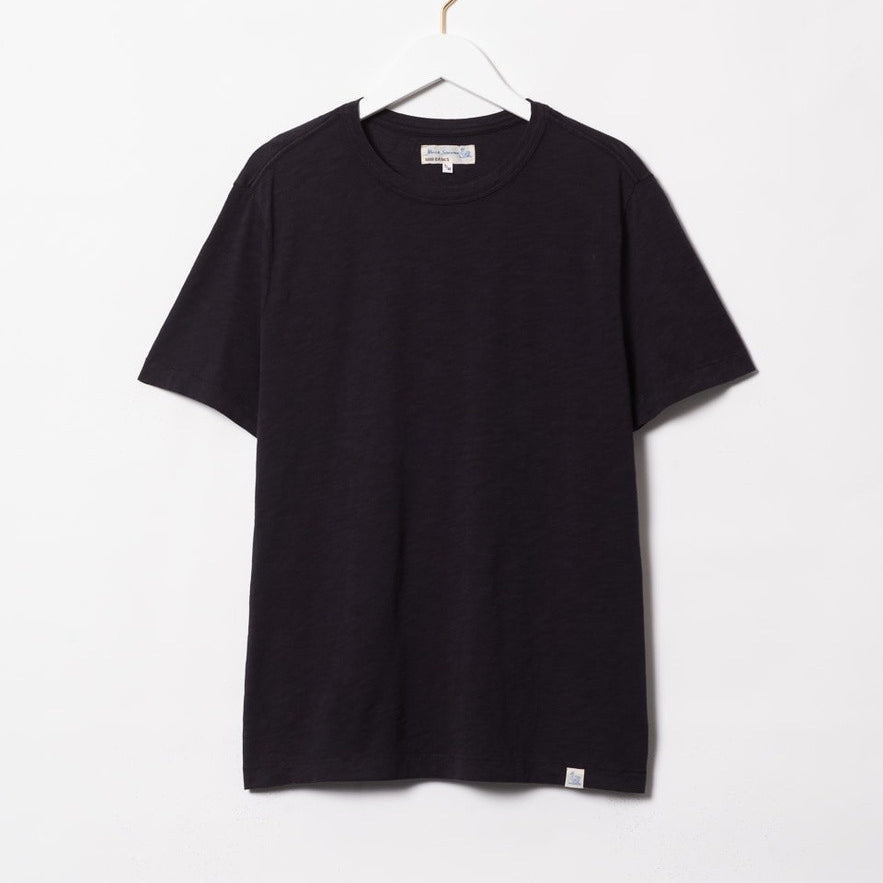 Merz b. Schwanen | SCT04 | unisex T-shirt | Pima slub cotton |  5,8OZ | relaxed fit | 99 black